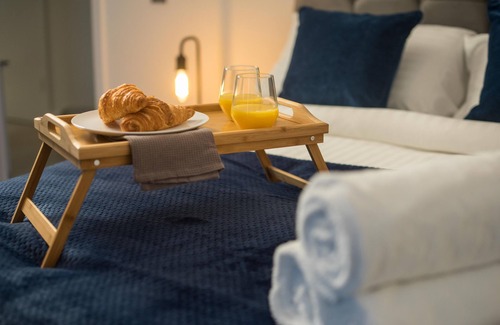 Cambridge Apartment | Luxury Cambridge City Apartment + FREE PARKING