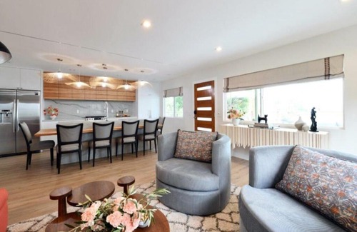 Cardiff-by-the-Sea Villa | Luxury Cardiff by-the-Sea Ocean View Parkhouse