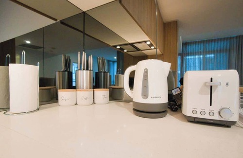 Adelaide Central Business District Apartment | Luxury CBD Escape - 1BR Apartment with Pool & Gym