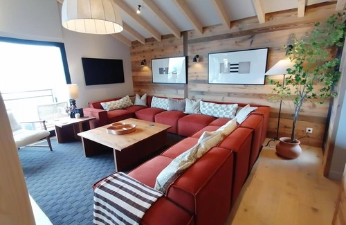 Montalbert Ski Chalet | Luxury chalet with jacuzzi, sauna, 8 br, La Plagne Montalbert