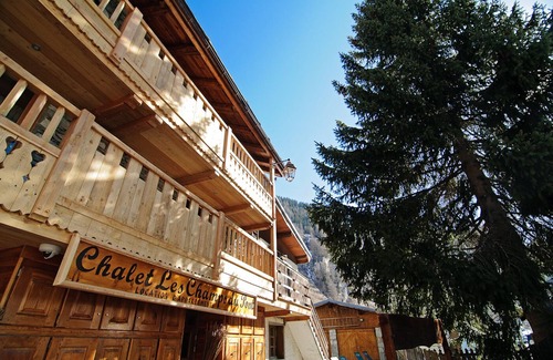 Les Brevieres Ski Chalet | Luxury chalet rental Tignes les Brévières Val d'Isère ski in/out wifi fireplace