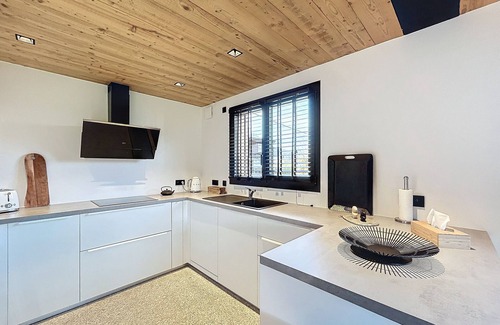 Sallanches Ski Chalet | Luxury chalet with Mont Blanc view and parking