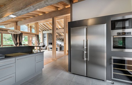 Le Praz Ski Chalet | Luxury Chalet with Pool, Sauna & Hammam in Courchevel