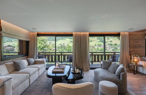 Megeve Ski Chalet | Luxury Chalet with Pool, Sauna, Gym and Cinema