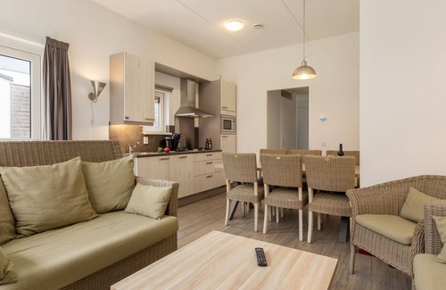 De Koog House | Luxury chalet with two bathrooms, 2 km from the sea on Texel