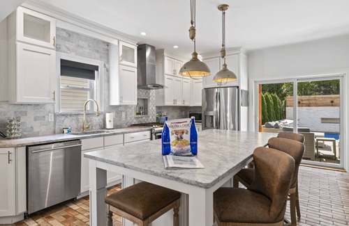 Saratoga Springs House | Luxury Charmer with Pool Walk to Town/Track