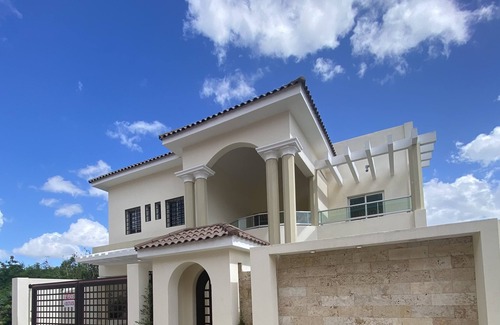 Santo Domingo Este House | Luxury, Classy Private House In Santo Domingo