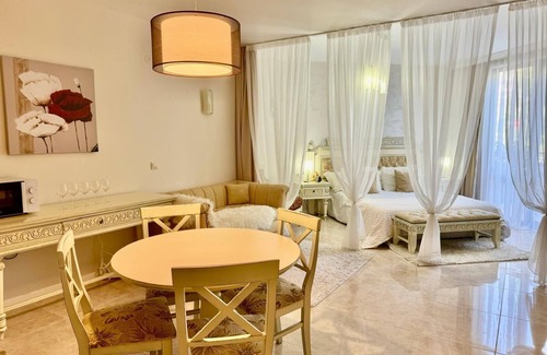 Sveti Vlas Apartment | Luxury Coastal Dreams Apartment