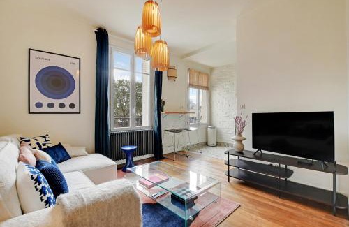 Billancourt–Rives de Seine Apartment | Luxury Cocon