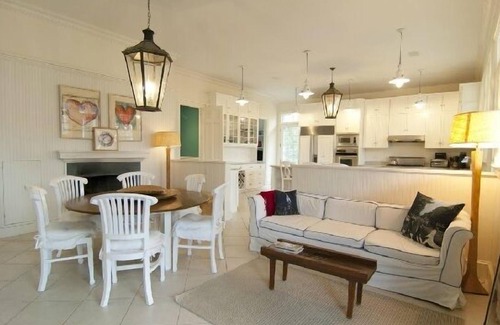 Village of East Hampton House | Luxury Compound - Tennis /pool/Guest House/walk to beach and town