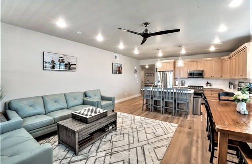 Park City Condo | Luxury Condo By Deer Valley East Village, Great for Ski/Vacation