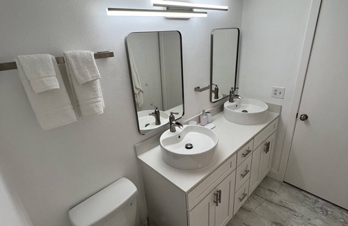 St. Petersburg Condo | Luxury Condo in St. Petersburg - 15 minutes from St. Pete Beach!