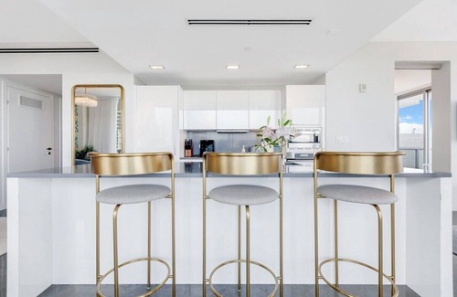 City Center Apartment | Luxury Condo: Ocean Views, Pool & Gym Access