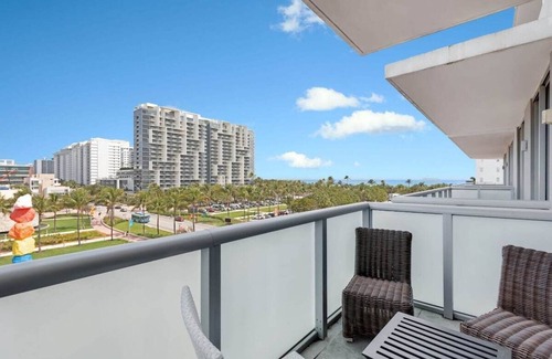 City Center Apartment | Luxury Condo: Ocean Views, Pool & Gym Access