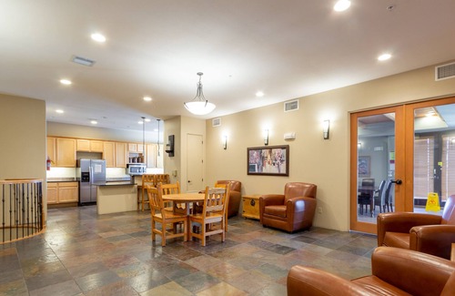 Southside Condo | Luxury Condo