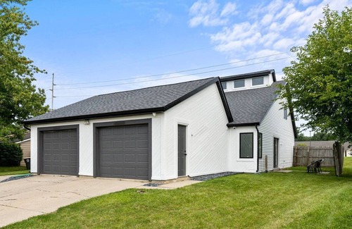 Saint Marys  Allen County Condo | Luxury Condo w/Attached Garage