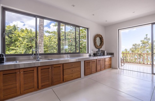 Las Terrenas Villa | Luxury Contemporary Villa with Sea View & Private Pool – Las Terrenas STARLINK