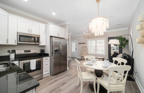Morehead City Apartment | Luxury Cottage Just 2 Blocks from Downtown Morehead City