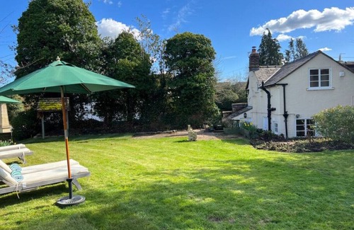 Northway House | Luxury Cottage with Garden