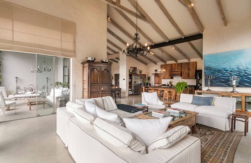 Knysna House | Luxury Country Escape