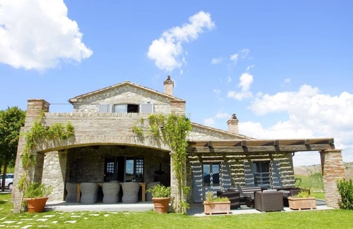 Allerona Villa | Luxury country house with pool and magnificent surroundings