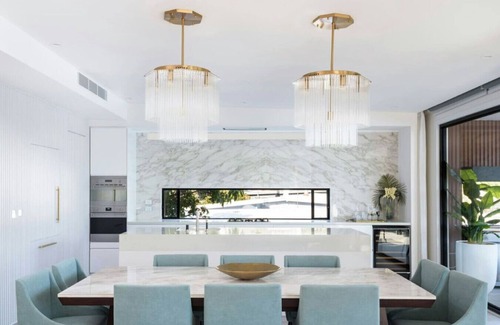 Nelson Bay House | Luxury Couple Escape - Vue Two