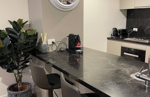 Newcastle Apartment | Luxury Couples Beachfront Escape - Newcastle Beach (Full Apartment)