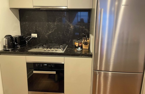 Newcastle Apartment | Luxury Couples Beachfront Escape - Newcastle Beach (Full Apartment)
