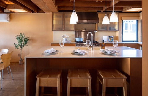 Del Mar House | Luxury Del Mar Beach House w/Large Deck & Spa
