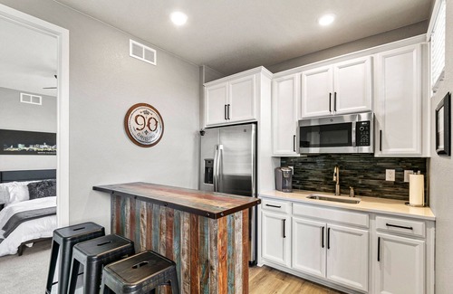 Northfield Apartment | Luxury Denver condo
