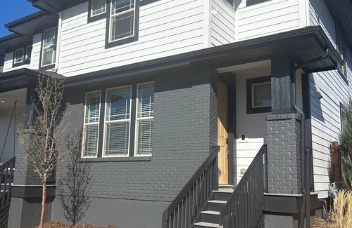 Northfield Apartment | Luxury Denver condo