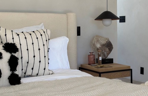Morongo Valley House | Luxury desert architectural ranch, close to Palm Springs & Joshua Tree
