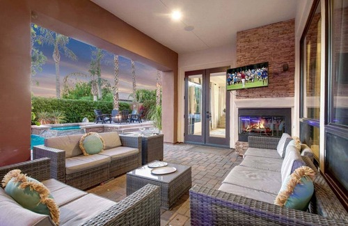 Rancho Santana House | Luxury Desert Oasis with Pool, Arcade & Spa