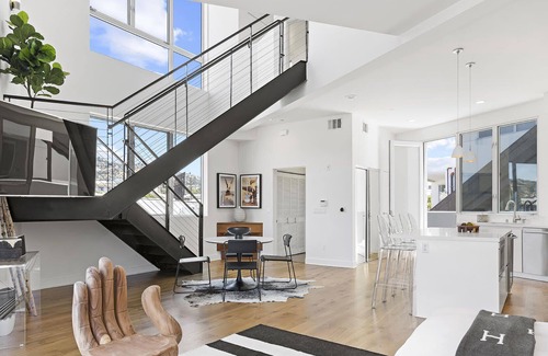 Tri-West House | Luxury Design Penthouse Loft at Melrose Place