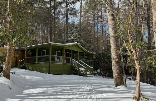 Cashiers Cottage | Luxury Designer Cottage in Walkable Downtown Cashiers