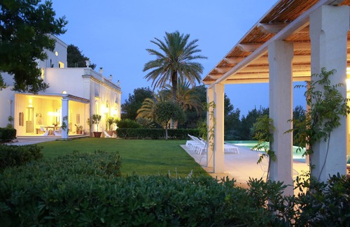 Campi Salentina Villa | Luxury designer Villa with infinity pool, gorgeous views in heart of Puglia