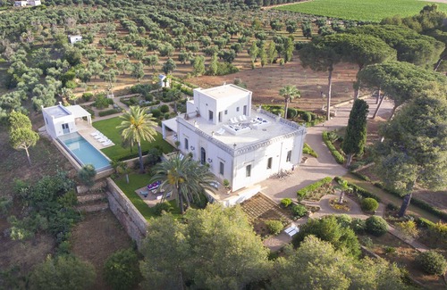 Campi Salentina Villa | Luxury designer Villa with infinity pool, gorgeous views in heart of Puglia