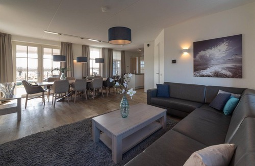Colijnsplaat House | Luxury detached villa for 10 people with sauna and whirlpool in a small-scale park on the Zeeland coast