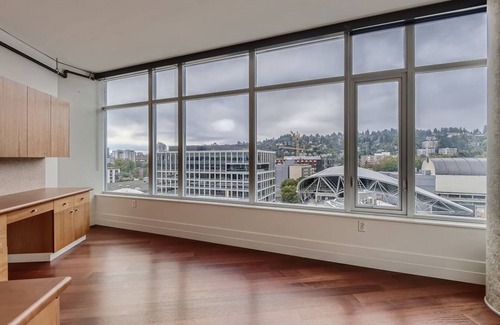 Alphabet Historic District Condo | Luxury Downtown Portland 2 Bedroom Condo with Incredible City Views