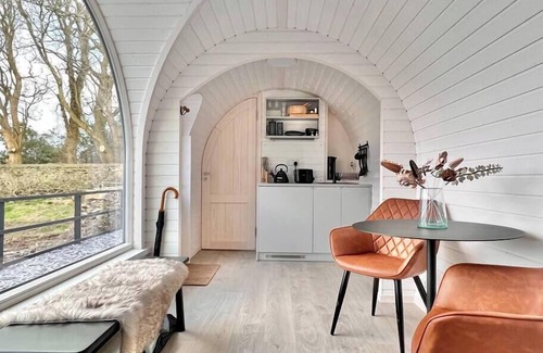 Amlwch Cabin | Luxury Eco Cabin with Sea Views