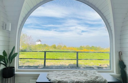 Amlwch Cabin | Luxury Eco Cabin with Sea Views