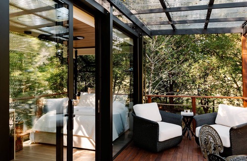 Peachester Apartment | Luxury Eco Pod - Sunny Coast Escape!