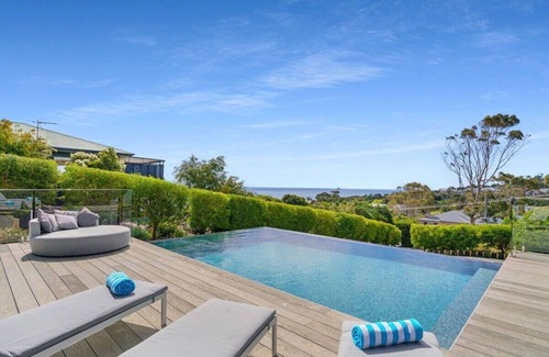 Mount Martha House | Luxury Entertainer - Bay Views, Infinity Pool