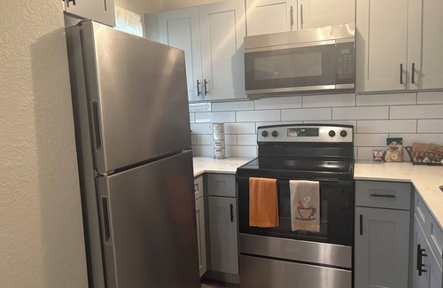 West Arlington Condo | Luxury Escape Located 15 Minutes from AT&T Stadium two-minute from Parks Mall.