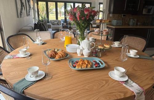 Hartbeespoort House | Luxury Escape - Pecanwood