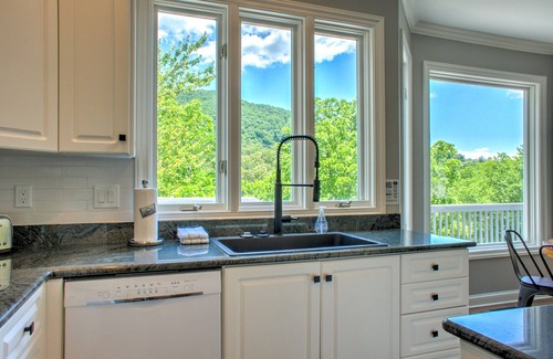 Skyland House | Luxury Estate w/Hot Tub & Game Room + Biltmore Pass | 18 Min to Asheville