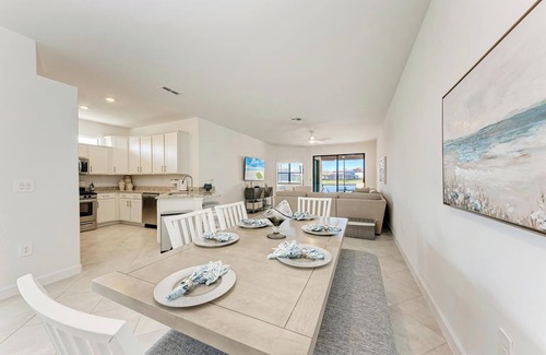 Lakewood Ranch Villa | Luxury Family Friendly Villa in LWN Lorraine Lakes! 3 Beds 2 Baths!
