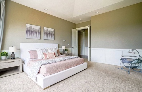 Education Hill House | Luxury family home w/ great Sammamish Valley View