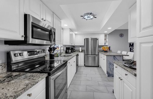 Whitfield House | Luxury Family House - Near Coast - Sleeps 14