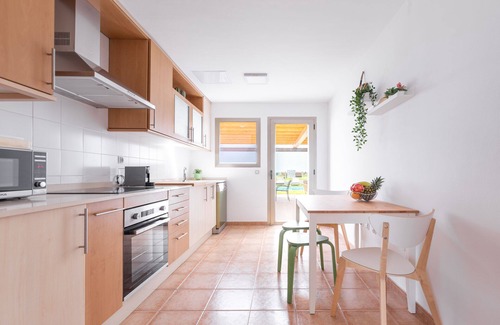 Costa de Antigua Villa | Luxury Family Villa, Jacuzzi, Oceanfront, Heated Pool, Playground, A/C